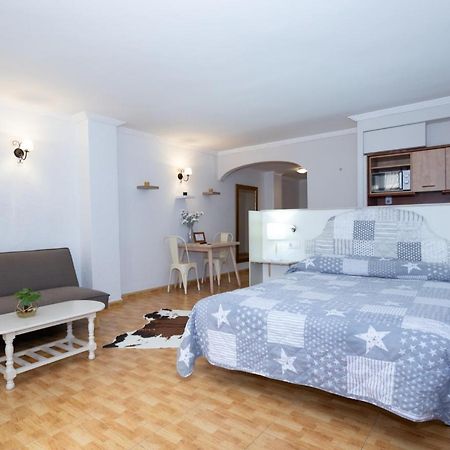 Unique Apartahotel 4-1 Torrevieja Exterior foto